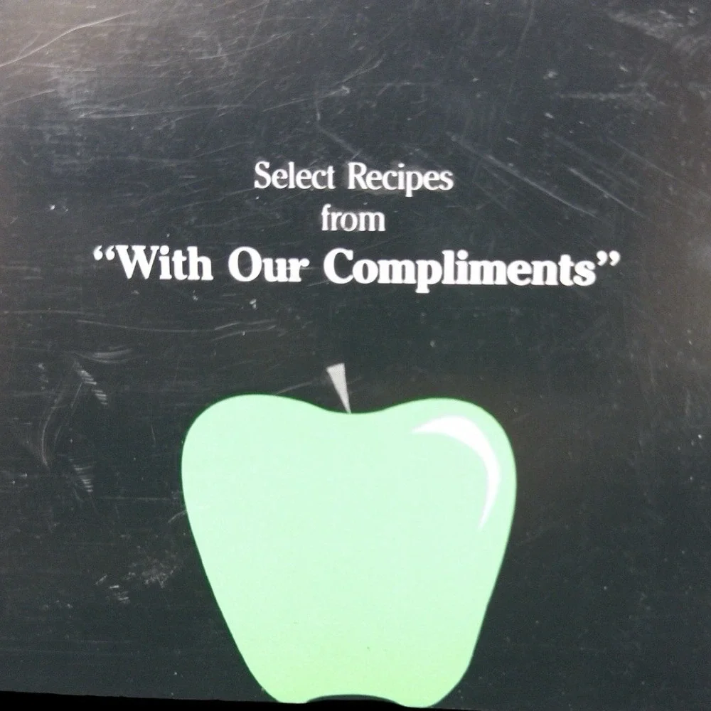 The Best of‎ the Bushel Junior League Of Charlottesville Cookbook 1987